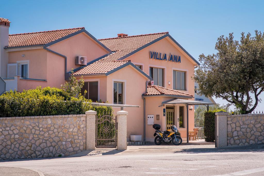 B&B Villa Ana Krk Town Exterior foto