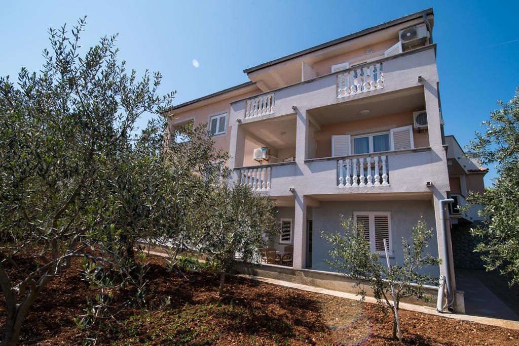 B&B Villa Ana Krk Town Exterior foto